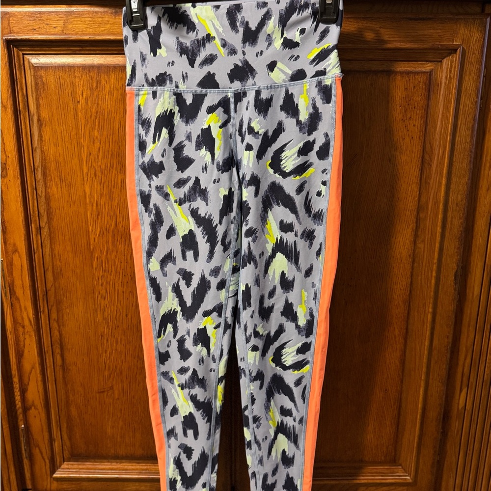 Aerie Gray Patterned Leggings with Neon Accents